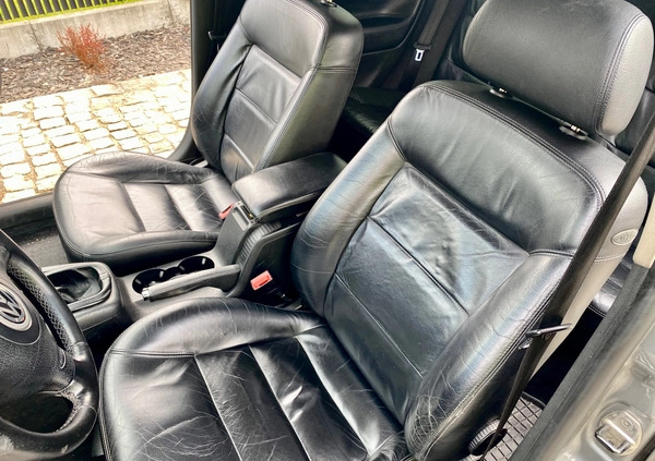 Volkswagen Passat cena 10300 przebieg: 364000, rok produkcji 2003 z Krzeszowice małe 254